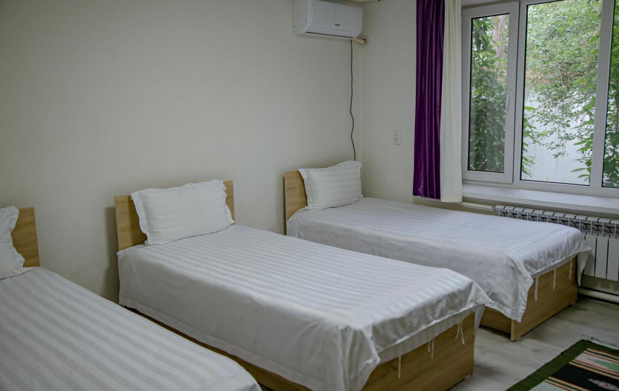ג'לאל-אבאד Hotel Good Night מראה חיצוני תמונה
